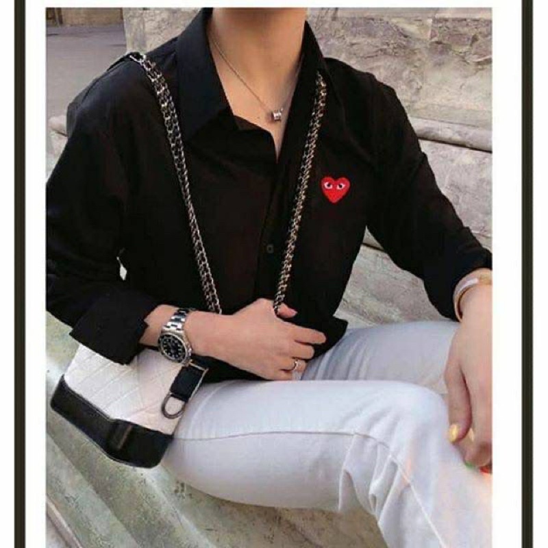 KEMEJA CDG PLAY BAHAN KATUN PREMIUM KUALITAS IMPORT HITAM PUTIH LOVE 114 793 (READYSTOK)