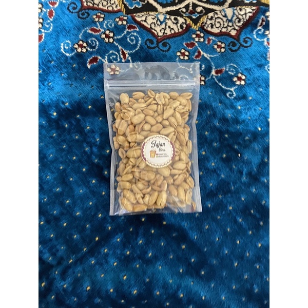 

Kacang goreng bawang