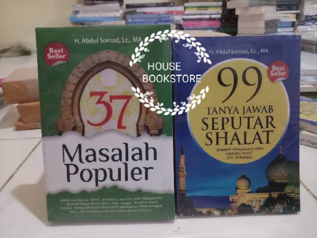 Paket Buku Ustadz Abdul Somad:- 1 Buku 37 Masalah Populer- 1 Buku 99 Tanya Jawab Seputar Shalat-1