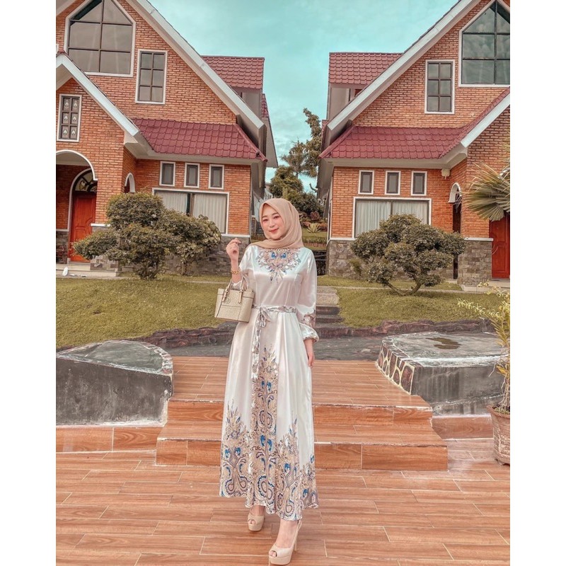 7191 Dress Maxi Ivory Import 01-7