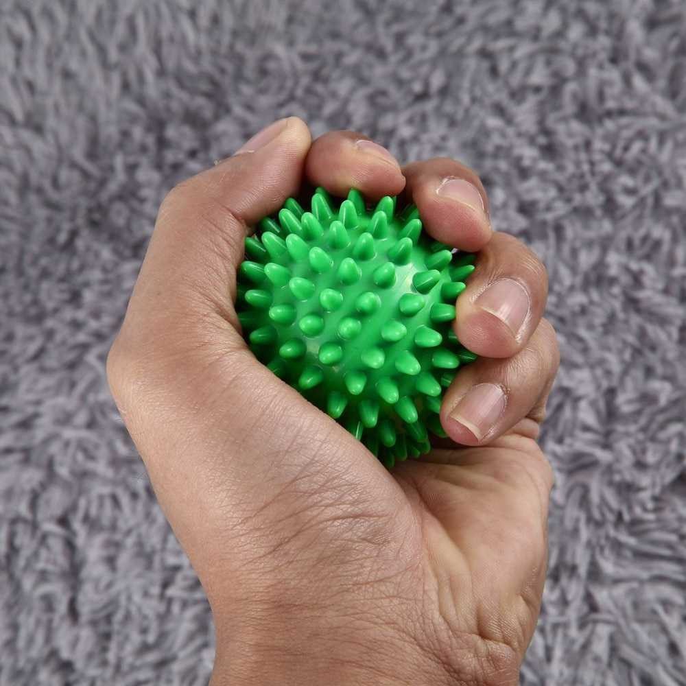 PJ 06 Bola Pijat Terbaru Spiky Massage Ball Sport FItness 7.5cm Alat Pijit Gym Unik Bola Karet Berdu