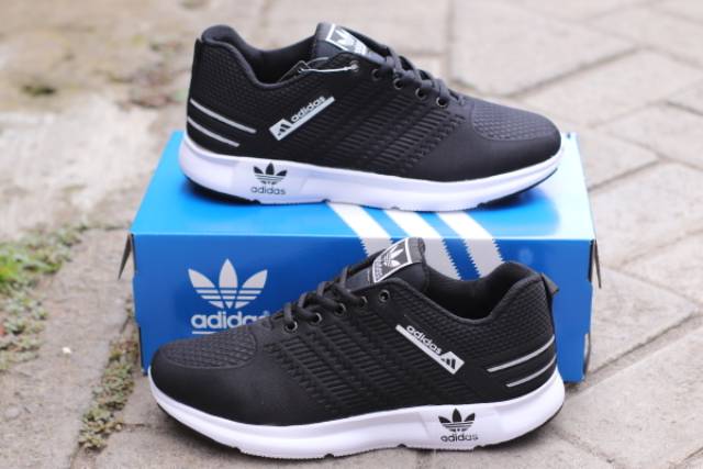 SEPATU SNEAKER PRIA WANITA ADIDAS LINE HITAM