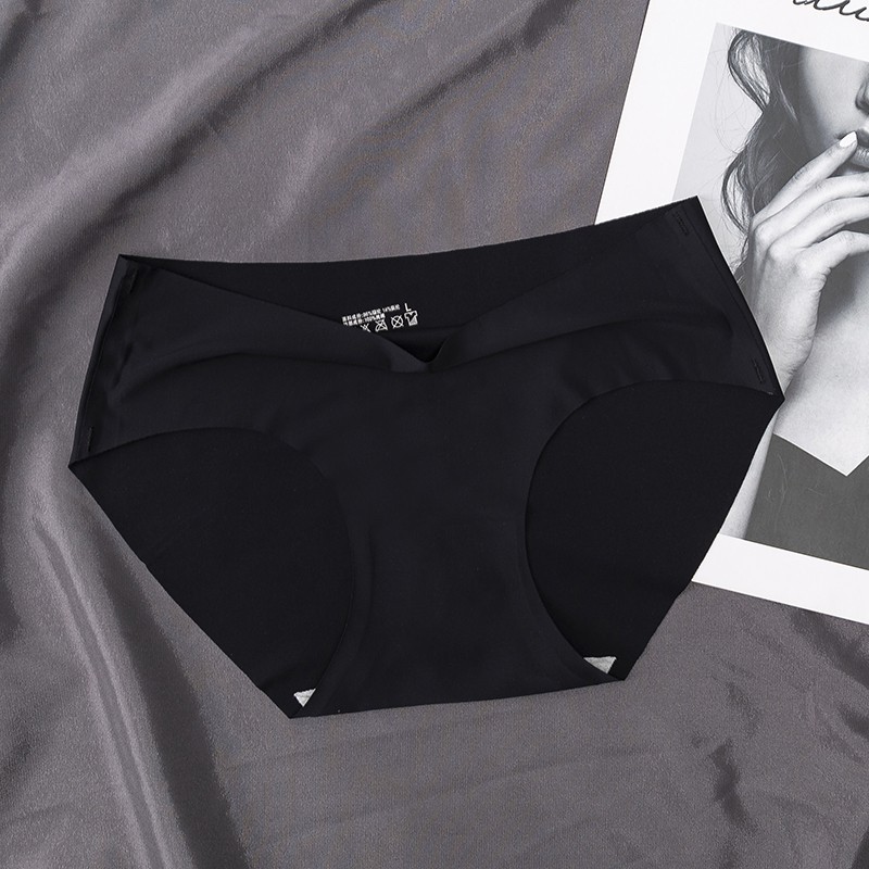 [COD] Celana Dalam Seamless Wanita Premium Quality Seamless Halus Tanpa Jahitan CD Underwear yoroyal-Black