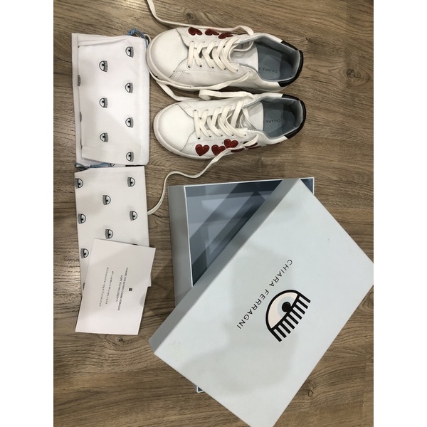 chiara ferragni heart sneakers