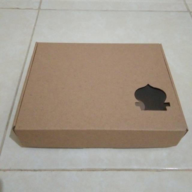 

Kardus 23x18x5 die cut ready stok
