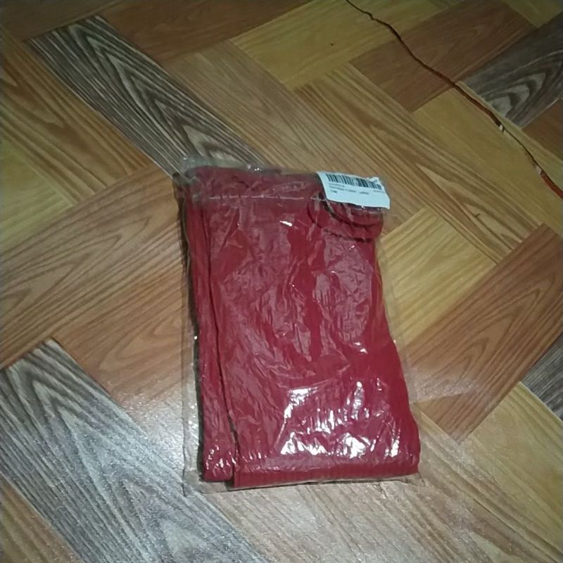 Pashmina plisket merah cabe