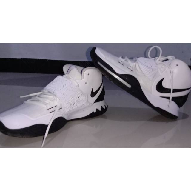 Nike Kyrie 6 ep oreo XDR