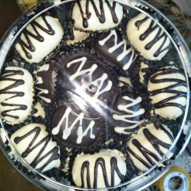 

Kue Coklat belang