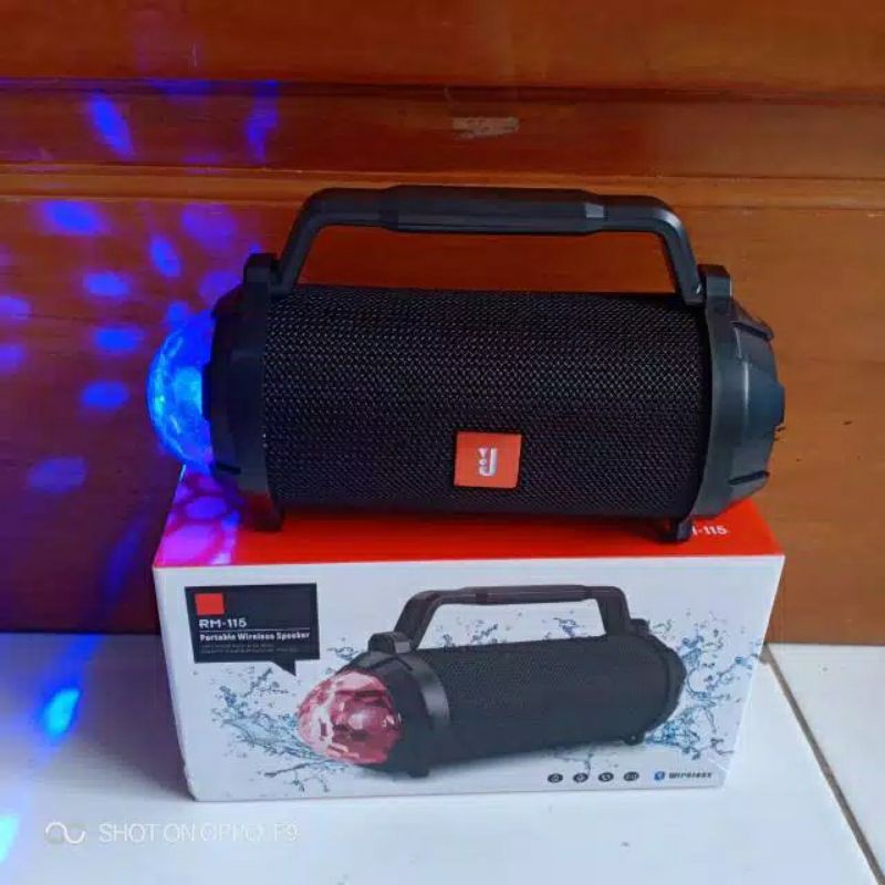 

speakerJBLRM115