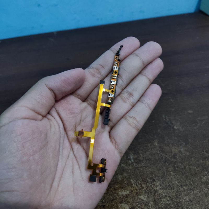 FLEXIBLE ON OFF SONY XZ2 ORIGINAL COPOTAN