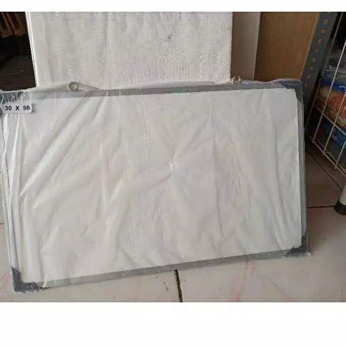 

Big Sale - PAPAN TULIS/WHITEBOARD DUA SISI SPIDOL DAN KAPUR 50 x 30 cm 케