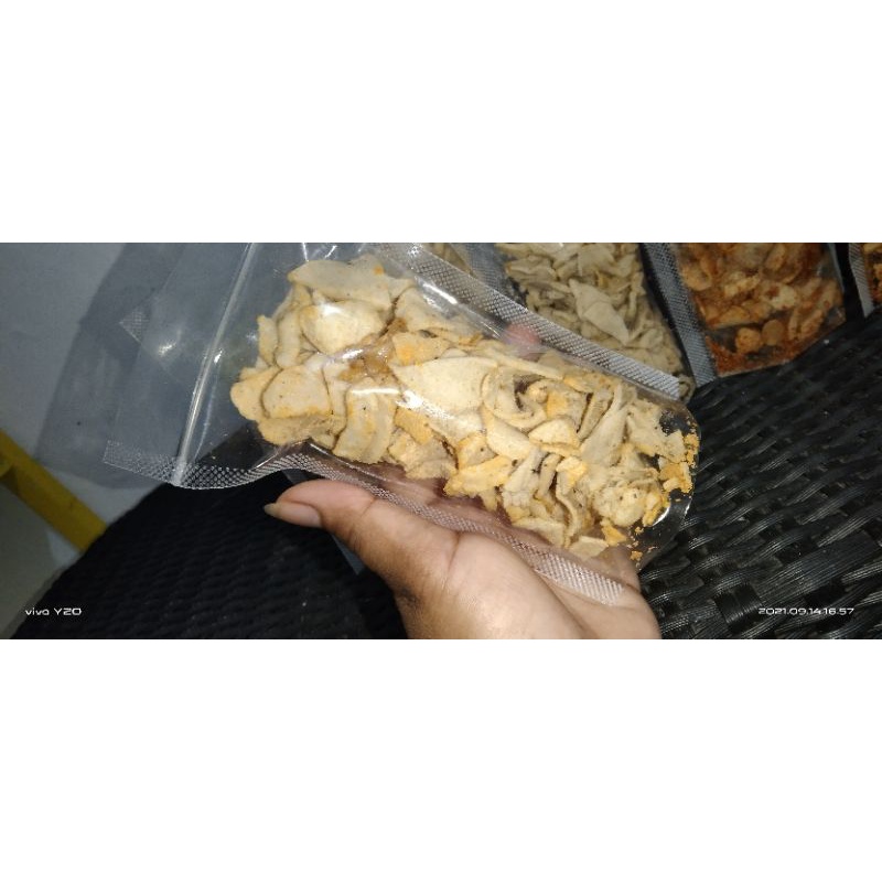 

Basreng Pouch 70gram