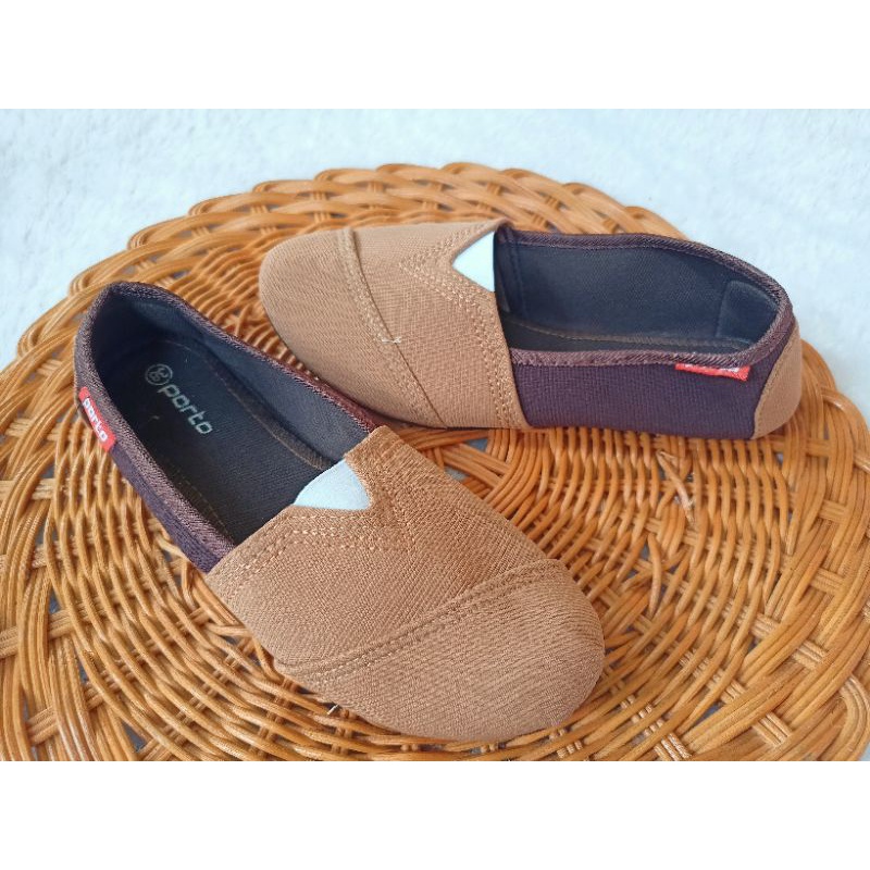 SEPATU PORTO 02
