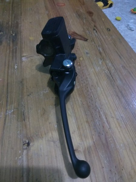 MASTER REM ATAS KOMPLIT HONDA VARIO 150 NEW REMOTE ORIGINAL MERK TOKICO