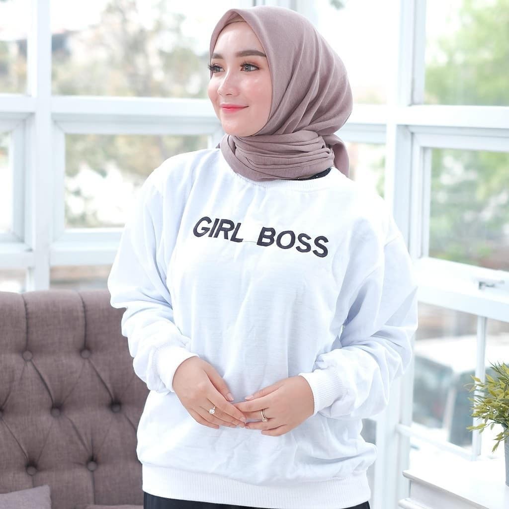 girl boss sweater