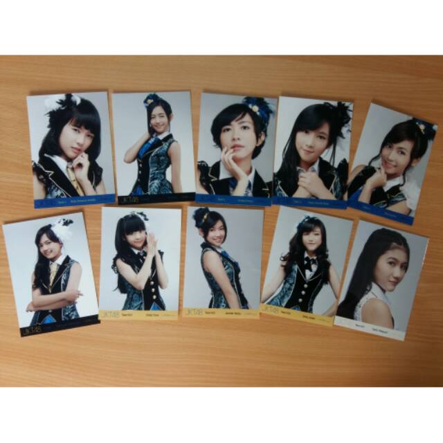 Photopack JKT48 - Flying Get Blue & White