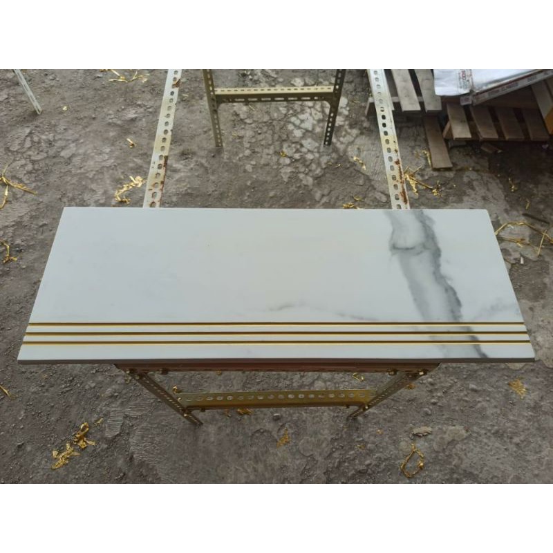 Granit Tangga Putih Motif Marmer Garis Gold Statuario Grey 30x60, 30x80, 30x90, 30x100, 30x120