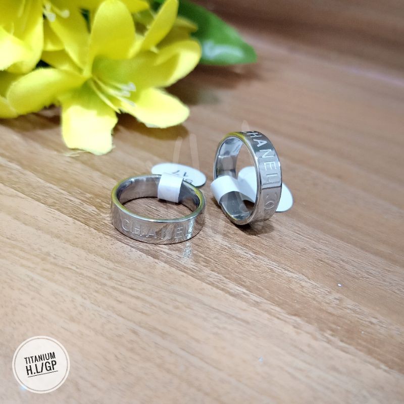 Cincin Titanium Silver CC566