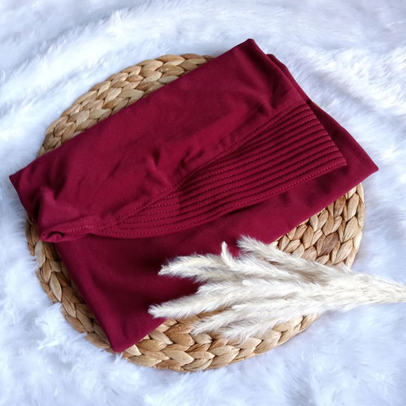 (SK²³ Minny Kamsay) Jilbab INSTAN JERSEY SUPER - Hijab Instan List Kombinasi-Maroon