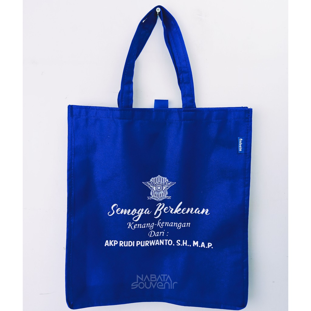 

Tas Spunbond Custom TEBAL Desain dan Custom Size Bisa Pilih Warna