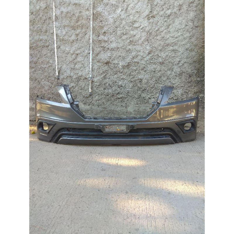 Bemper depan Innova 2015