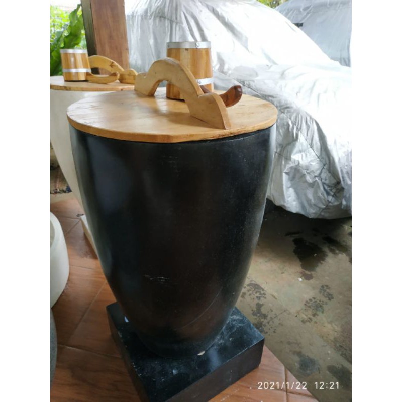 bak mandi teraso uin jogja hitam