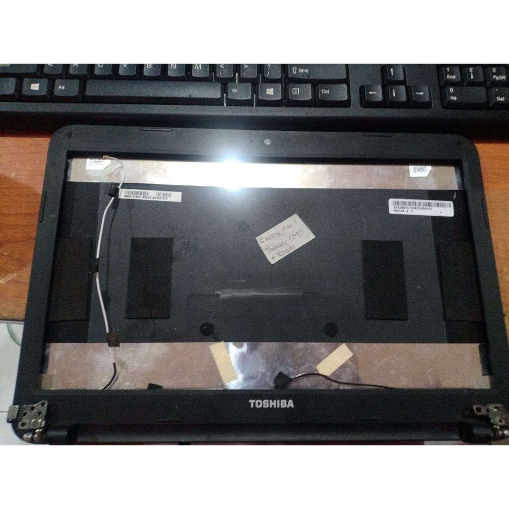 Casing Atas Frame LCD Layar Toshiba C800 C840