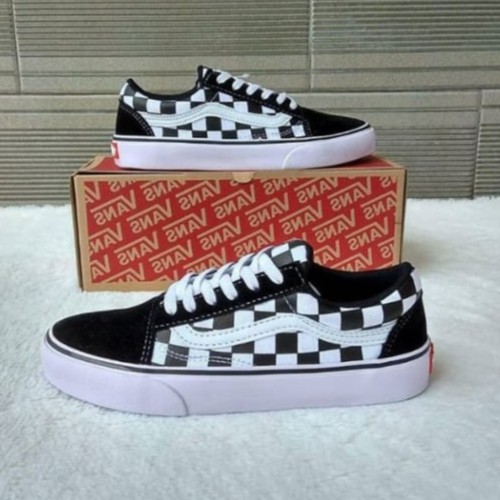 Sepatu Sneakers Old Skool Black White pria wanita Vns Motif Putih VansSK Cesboard Catur Low