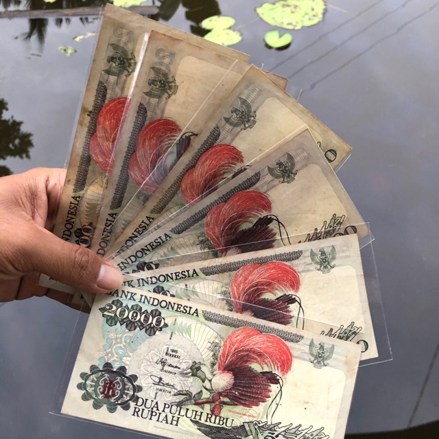 Uang Kuno 20000 Cendrawasih VF