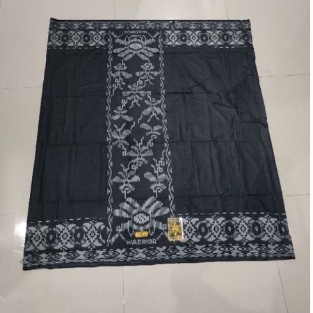 sarung wadimor motif bali 555 hitam terbaru