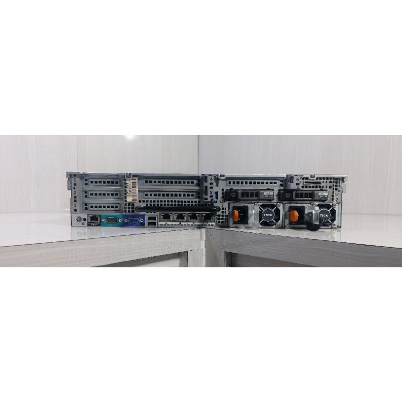 Server Dell PowerVauld Nx3200Xeon E5-2609 X1 Ram 64Gb ddr3 Hdd 12.6Tb