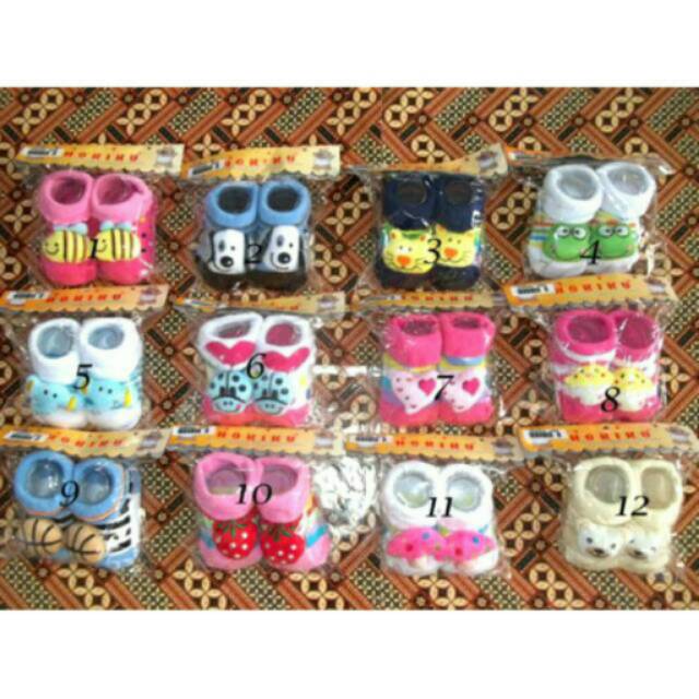 Kaos kaki bayi rattle hokiku
