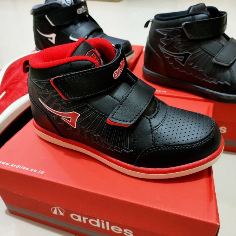 SEPATU ANAK SEKOLAH TRAVELING ARDILES THORSPIN / SEOWON 31-38 ORIGINAL TERBARU MURAH