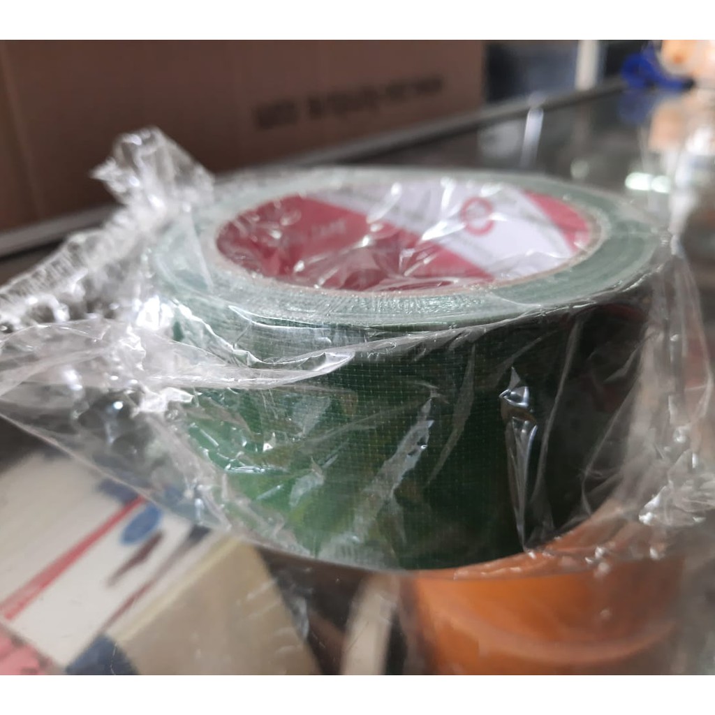 

Lakban kain hijau 2 inch x 11 meter / cloth tape 48mm x 11 meter 4.9