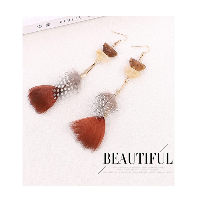 LRC Anting Gantung Fashion Moon Bay Tassel Feather Earrings Y6130X