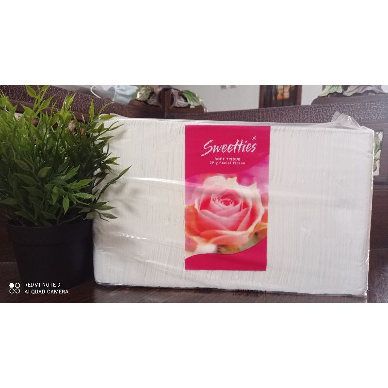 sweetties facial tissue tisu 900 gr 2 ply halus lembut