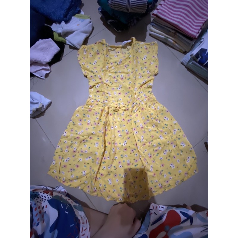 Preloved dress anak HnM