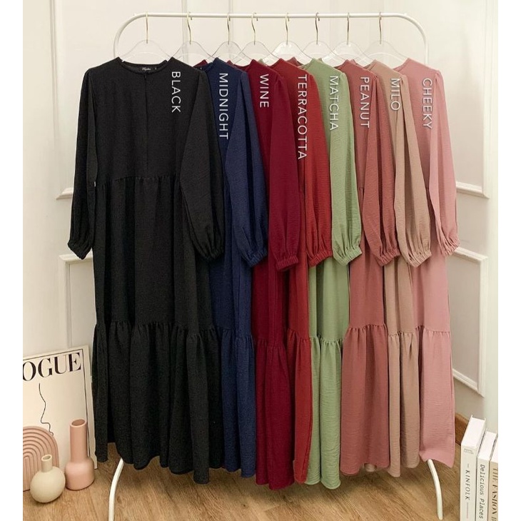 Elena Midi Dress size L by Kienka