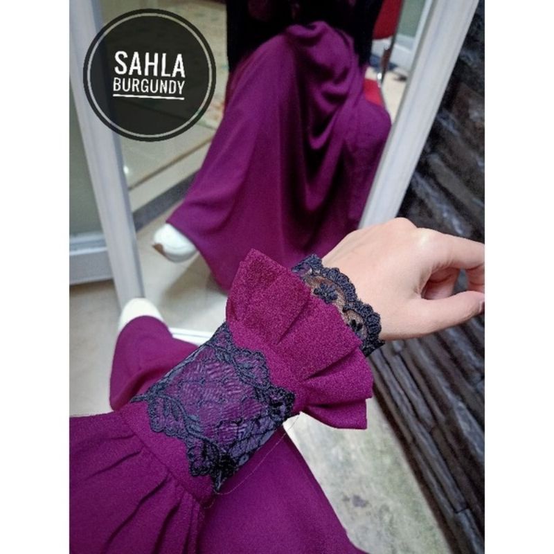 SERODJA Sahla Dress Gamis Simple Renda Rempel, Size M. L dan XL-Burgandi