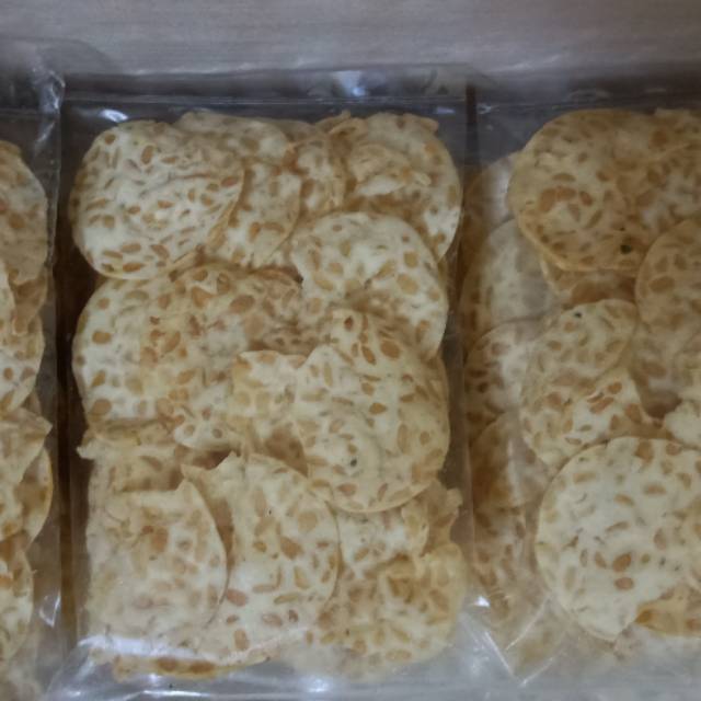 

Keripik Tempe Renyah / Keripik Tempe Sagu / Kripik Tempe Jakarta Selatan