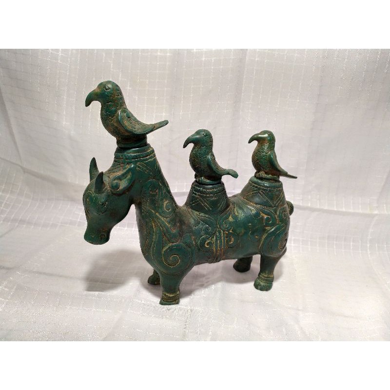 Patung Kerbau dan Jalak Antik Kuno Kuningan