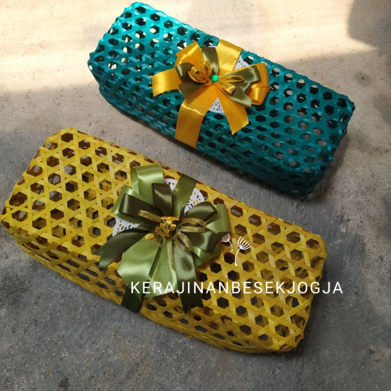 

Terlaris besek murah (LEBARAN) KLONGSONG 42x15 WARNA PITA LEBARAN besek jogja keranjang bambu hampers murah besek lebaran GROSIR