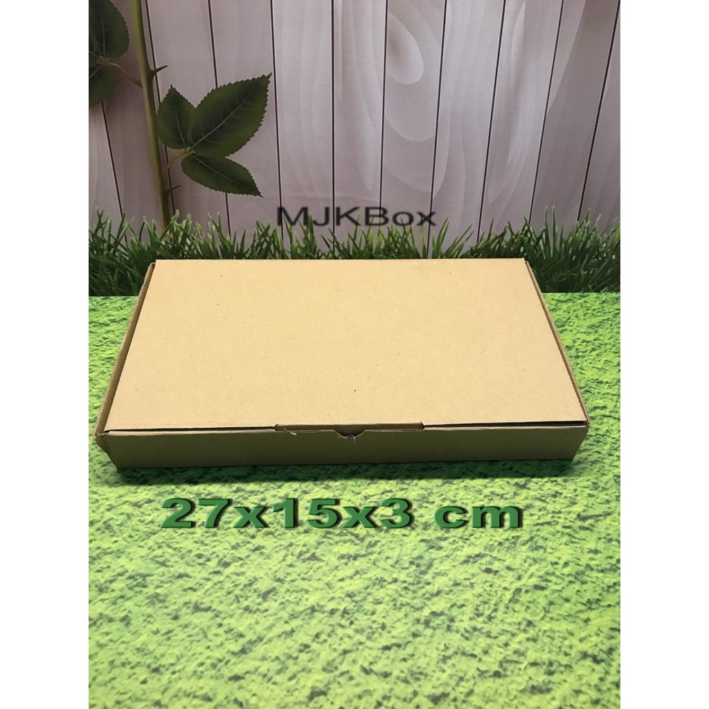

Kardus karton uk. 27x15x3 cm...die cut box kotak Souvenir -dll
