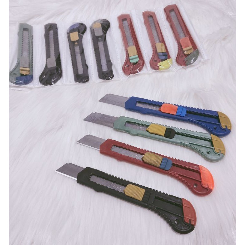 

Cutter Besar L-500 Multifungsi Tajam Ekonomis