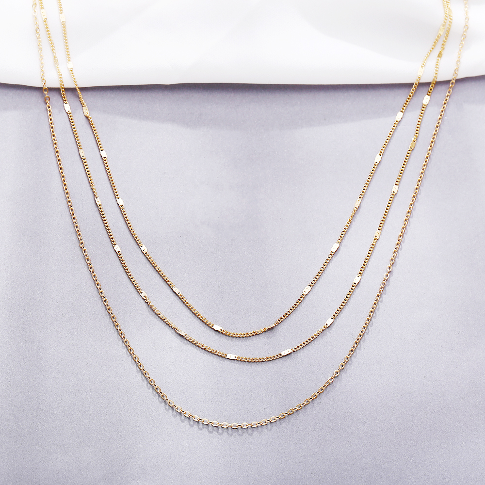Kalung Multilayer Warna Emas Gaya Vintage Korea Untuk Aksesoris