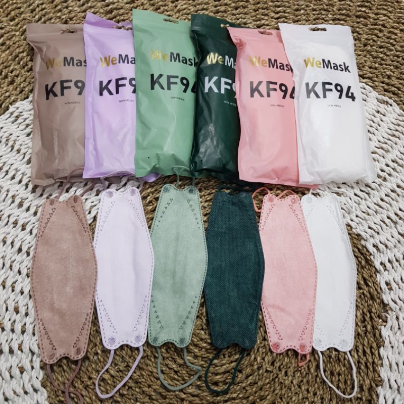 Masker KF94 4 Ply Careion WeMask WeMaze Earloop / Careion Hijab Dewasa Putih Hitam  Warna isi 10