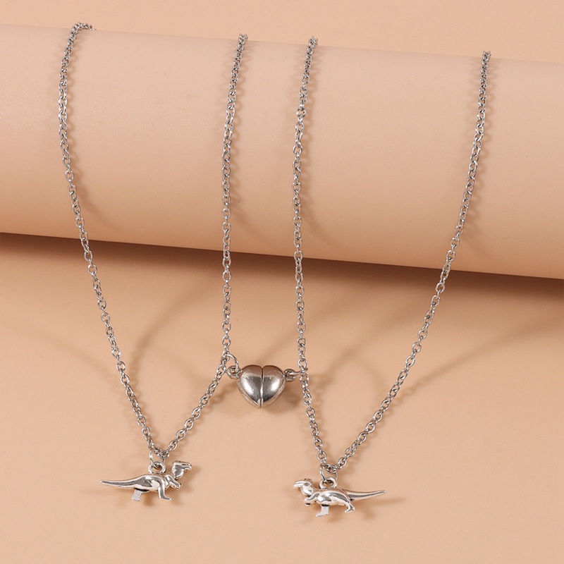 2pcs Kalung Liontin Magnetik Bentuk Hati Dinosaurus Untuk Pria Dan Wanita