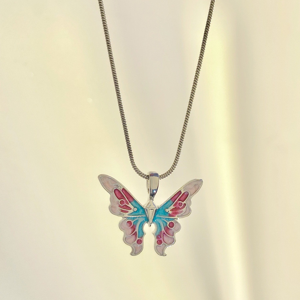 【COD Tangding】Kalung Rantai Klavikula Desain Kupu-Kupu Fantasi Warna-Warni Pelangi Untuk Wanita Barbie