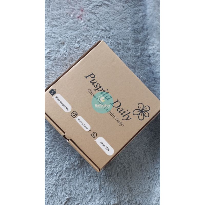

Box 20x20x5 Box Baju Box Hampers Box scraf per pak isi 10pcs