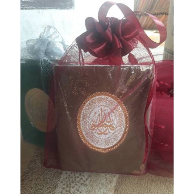 Sarung Tile - Sarung Buku Yasin - Sarung Souvenir